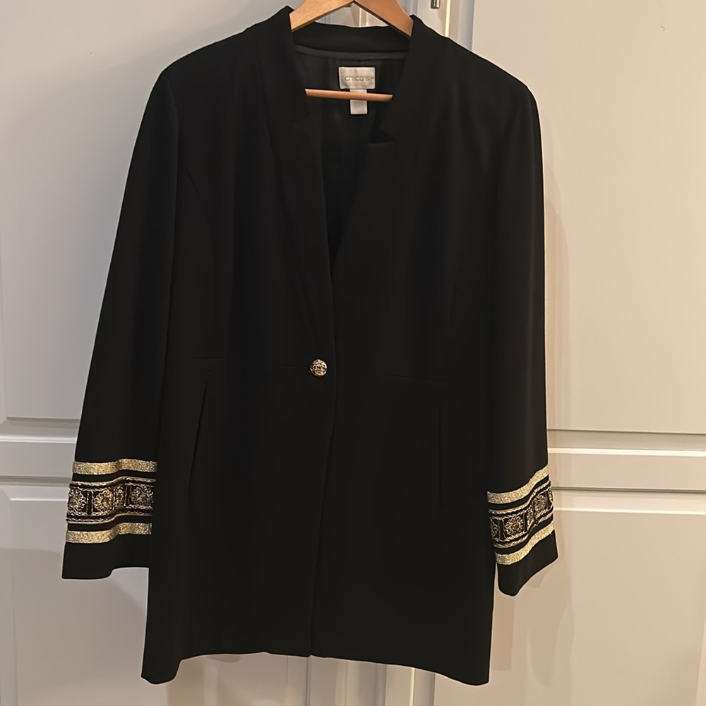 Chico’s fully lined ponte jacket w/embroidered and embellished sleeve trim.